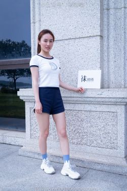 BoBoSocks袜啵啵 No.028 小米-运动鞋、白棉袜、裸足