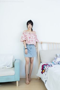 物恋传媒 No.2240 嘟嘟 -三双高跟鞋、薄肉丝、裸足、视频以超近景特写为主 物恋传媒 No.2240 嘟嘟 -三双高跟鞋、薄肉丝、裸足、视频以超近景特写为主