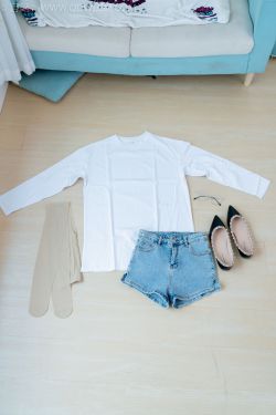 物恋传媒 No.2197 小影 – 期待明天 物恋传媒 No.2197 小影 – 期待明天