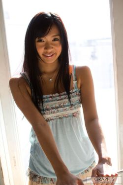 小仓奈々《Glamorous Body》 [Graphis] Gals