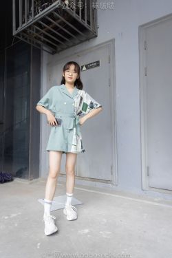 BoBoSocks袜啵啵 No.025 熊熊-安踏运动鞋、白色棉袜、裸足 BoBoSocks袜啵啵 No.025 熊熊-安踏运动鞋、白色棉袜、裸足