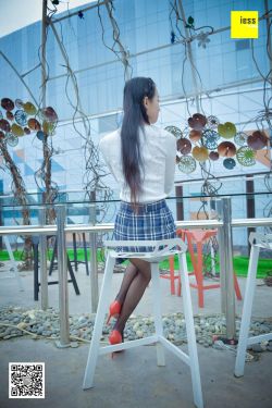 丝享家139 木木 《脚尖加固黑丝》[IESS异思趣向]