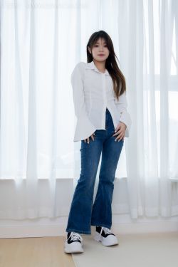 物恋传媒 No.1699 闪闪 – 橘子汽水