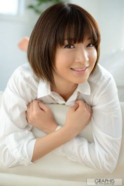 Mayu Kamiya 神谷まゆ [Graphis] First Gravure 初脱ぎ娘