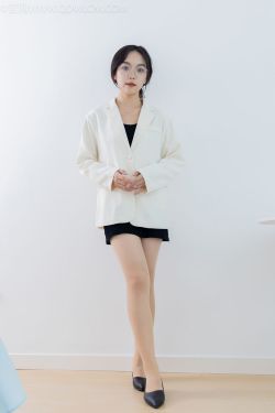 物恋传媒 No.1937 纱纱 -一笑了之 物恋传媒 No.1937 纱纱 -一笑了之