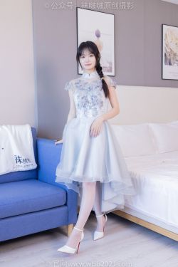 BoBoSocks袜啵啵 No.512 甜甜圈 – 高跟鞋、油亮薄白丝、袜踩奶油蛋糕剧情