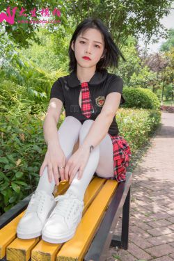 [大生模拍] No.130 小雅 阳光下的白丝