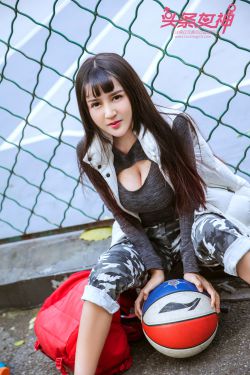 大晗《你的篮球宝贝女友》 [头条女神Toutiaogirls]