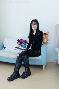 物恋传媒 No.1877 嘉木 -桃之夭夭 物恋传媒 No.1877 嘉木 -桃之夭夭