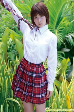 楠本美紗《ショートカットが似合う清純派快活少女！！》 [DGC]