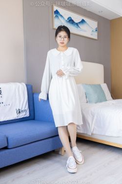 BoBoSocks袜啵啵 No.494 奶油 – 帆布鞋、薄肉丝、薄肉丝踩小蛋糕剧情