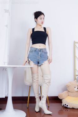 物恋传媒 No.1626 青柠 -眺望远方 物恋传媒 No.1626 青柠 -眺望远方