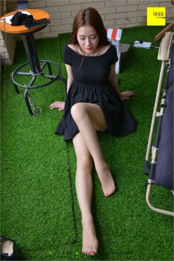 名利姐《白如雪》 [异思趣向IESS] 丝足便当225