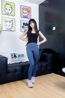 BoBoSocks袜啵啵 No.493 甜甜圈 – 运动鞋、薄肉丝、瑜伽裤裤里丝