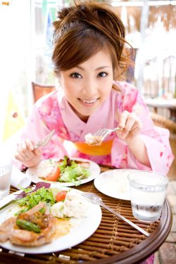 [Bomb.TV] 2009年09月刊 Natsuko Tatsumi 辰巳奈都子