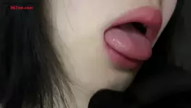 Nana困薯_无实物剧情_舌头