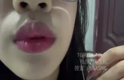 楠楠nn是个胆小鬼_舔耳合集30V_甜屏7min