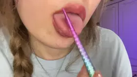 pipi酱睡不醒_多种工具口水画_多种工具口水画 pipi酱睡不醒_多种工具口水画_多种工具口水画