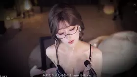 张爱玲_不听话的犯人被狱警狠狠惩罚