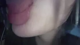 布鲁比呐呐_酸奶舔屏酸奶舔屏_1