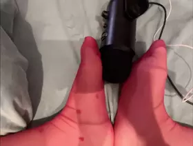 55红丝脚底撸麦.mp4