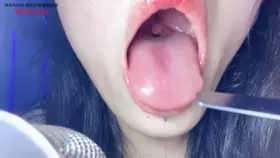 小如快醒醒_喉咙_