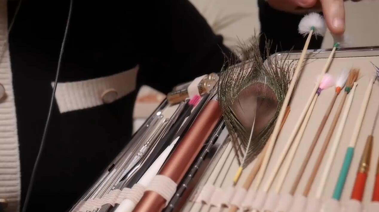 1：1真实挖耳店场景模拟 专业耳朵清洁