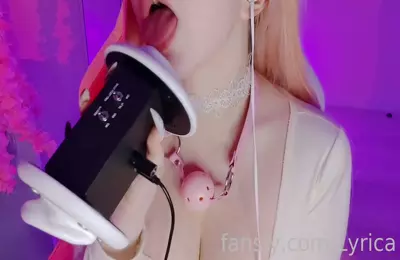 Lyrica_Fansly_嘴球舔耳