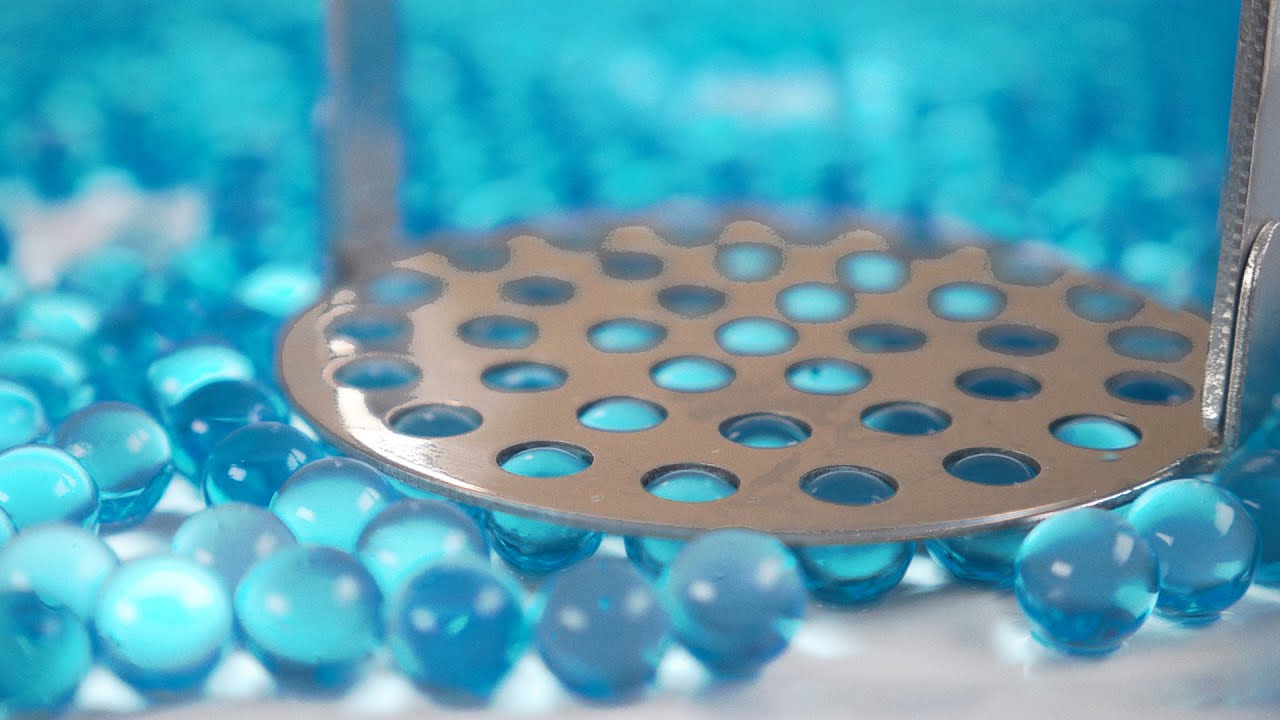 满足的ASMR触发音让你感到刺痛 满足的ASMR触发音让你感到刺痛