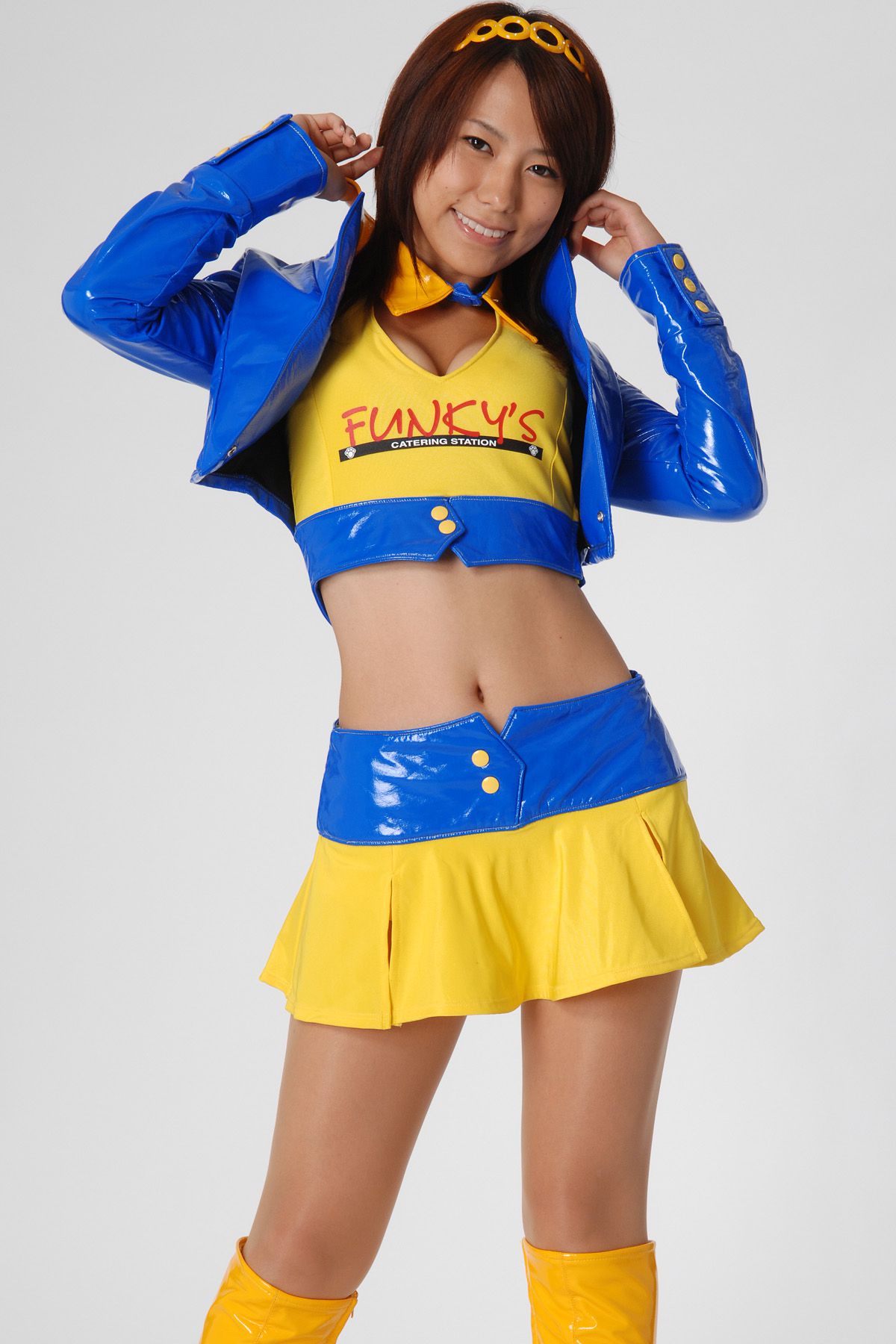 [BWH] HRQ0079 柏木美里《赛车女郎+泳装高叉》_第4张