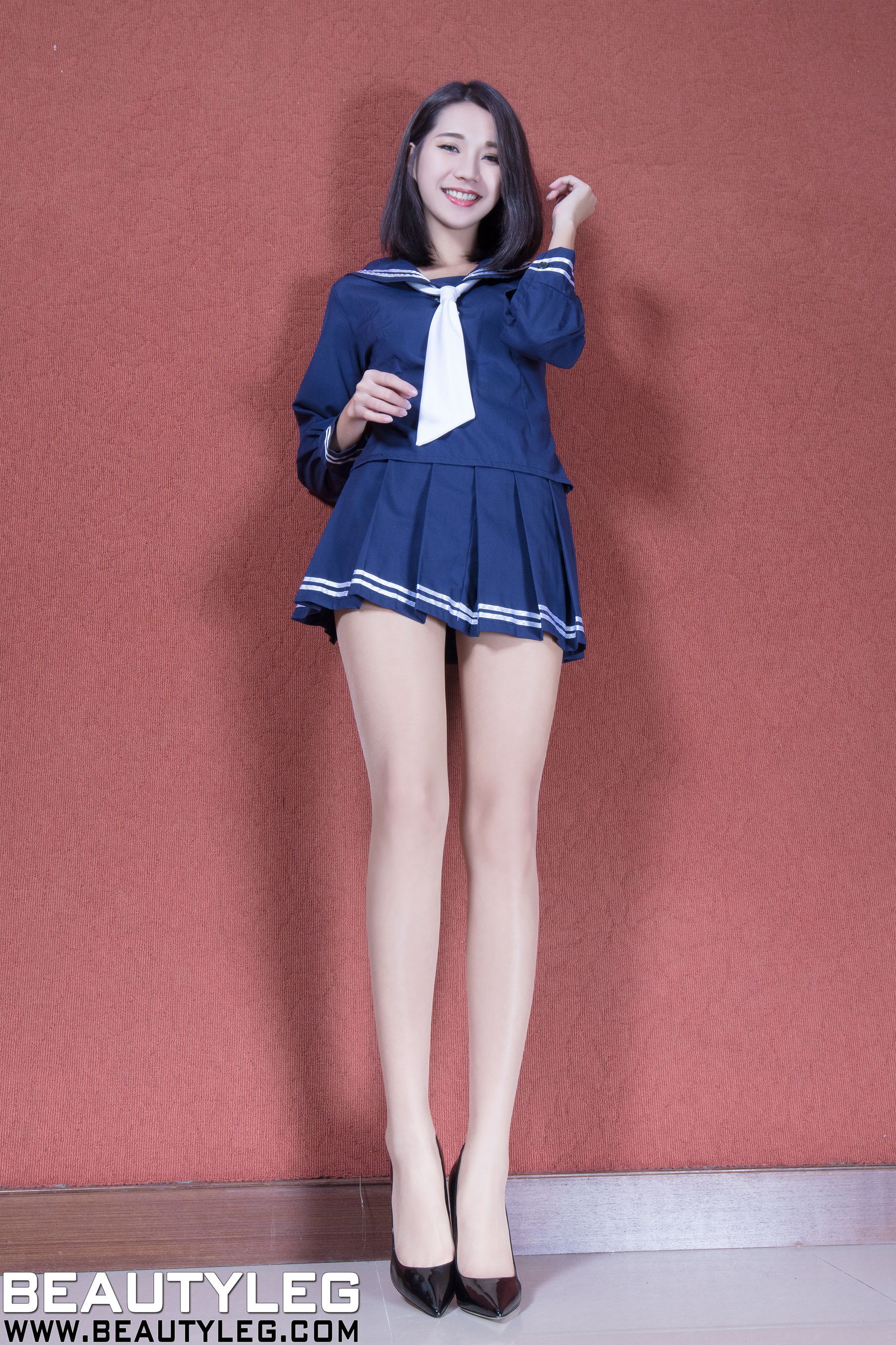 林千如Anita《制服美腿+黑丝旗袍》 [Beautyleg] No.1627_第2张