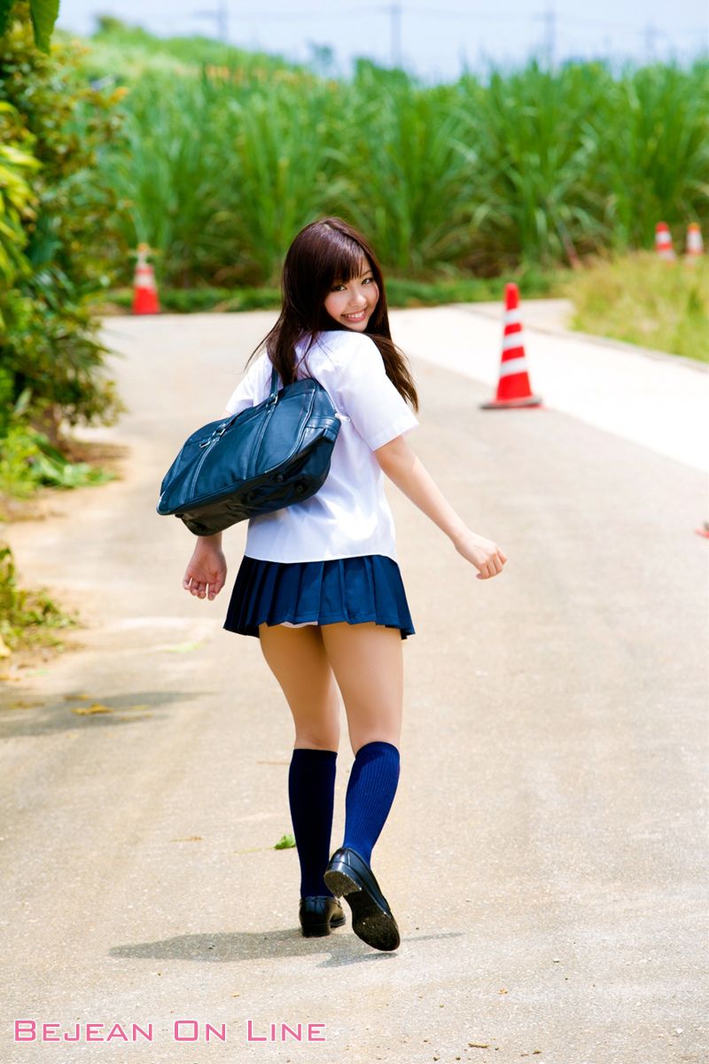 Special スペシャルグラビア 葉山めい/叶山芽衣 [Bejean On Line]_第2张