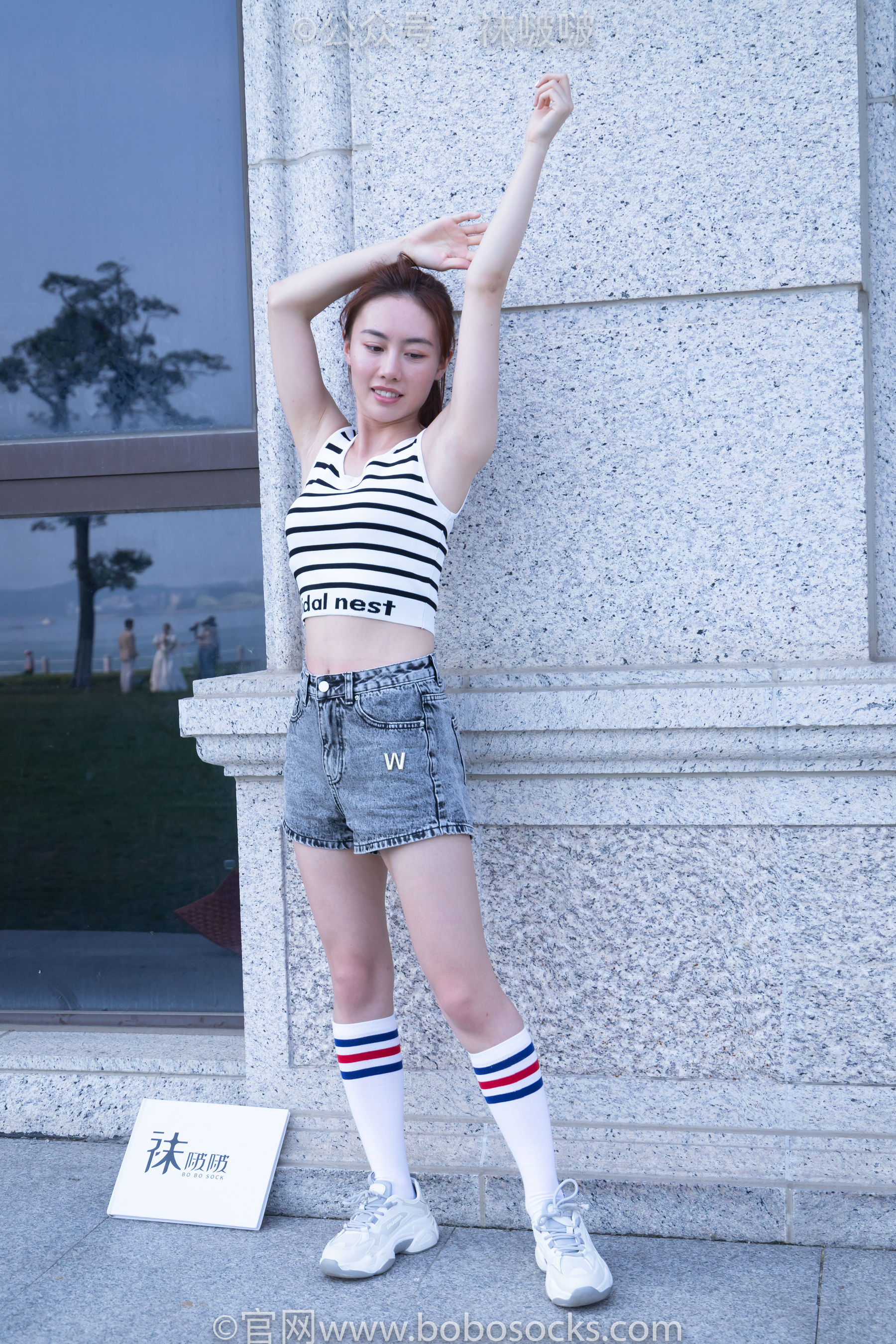 BoBoSocks袜啵啵 No.006 小米-运动鞋、白色小腿袜、裸足_第5张