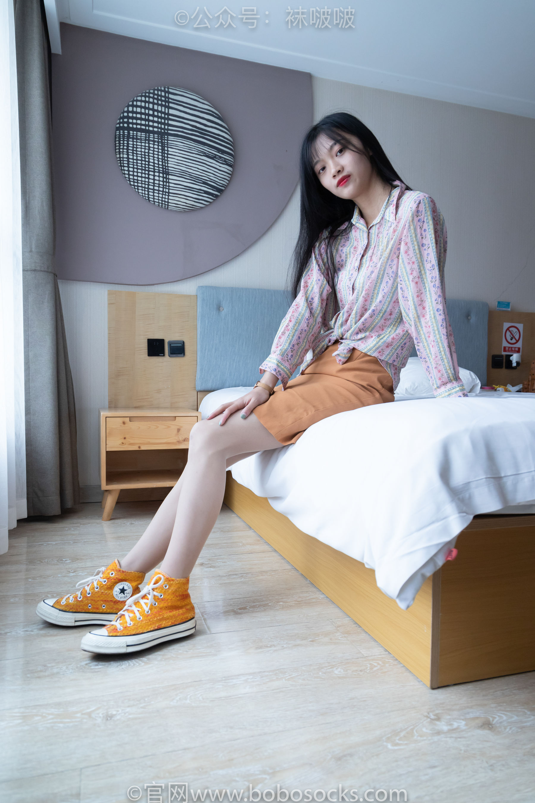 BoBoSocks袜啵啵 No.008 涵涵-帆布鞋、白色短棉袜、肉丝_第2张