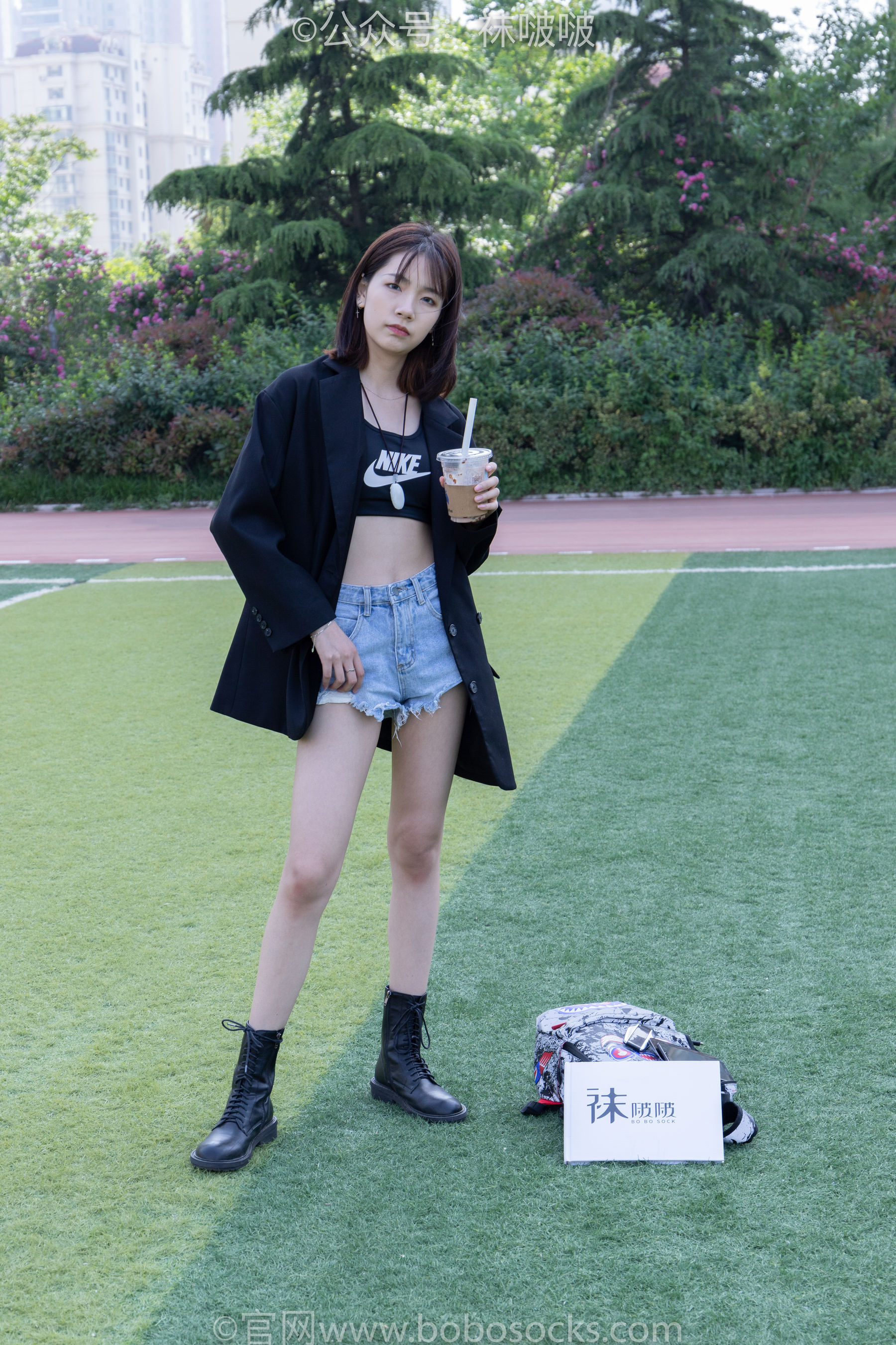 BoBoSocks袜啵啵 No.010 小甜豆-马丁靴、白色短棉袜、裸足_第4张