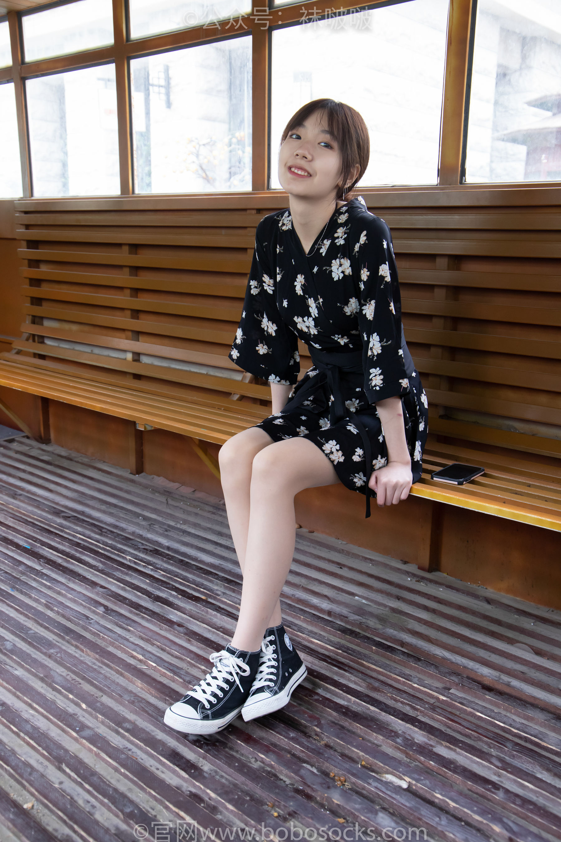 BoBoSocks袜啵啵 No.013 小甜豆-匡威帆布鞋、浅灰色短棉袜、肉丝_第3张