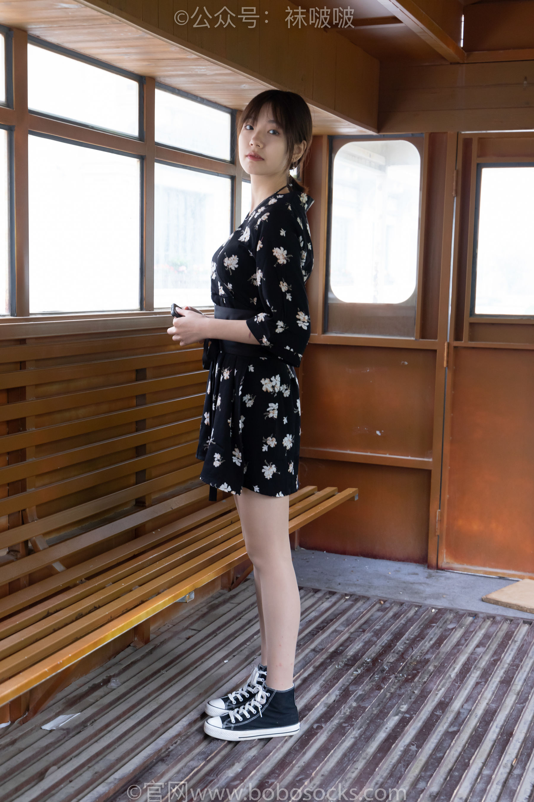 BoBoSocks袜啵啵 No.013 小甜豆-匡威帆布鞋、浅灰色短棉袜、肉丝_第5张