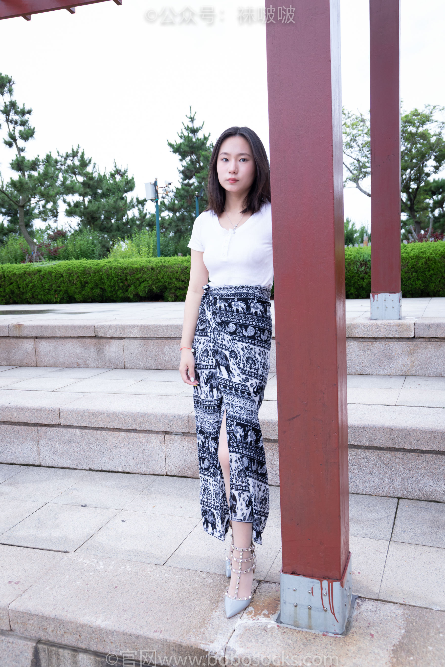 BoBoSocks袜啵啵 No.014 思思-华伦天奴高跟鞋、肉丝_第2张