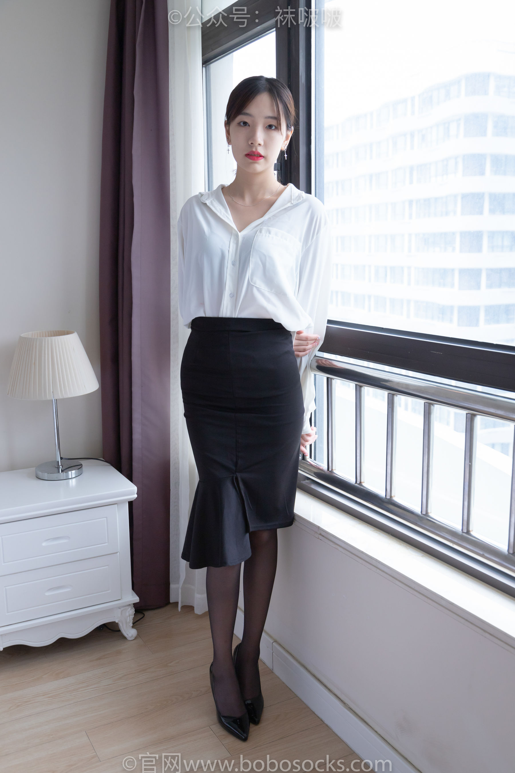 BoBoSocks袜啵啵 No.017 小甜豆-OL制服、高跟鞋、黑丝_第4张