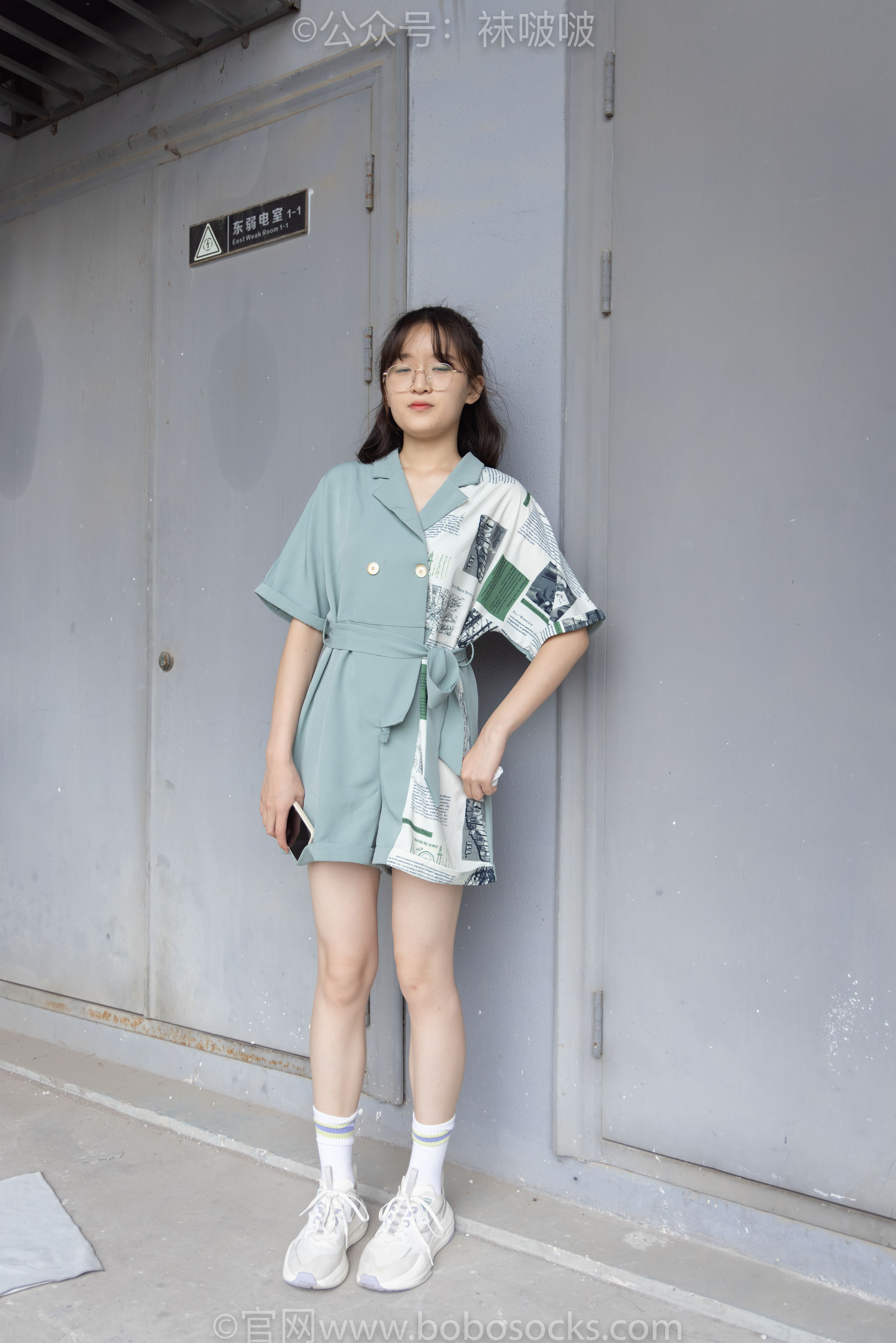 BoBoSocks袜啵啵 No.025 熊熊-安踏运动鞋、白色棉袜、裸足_第4张