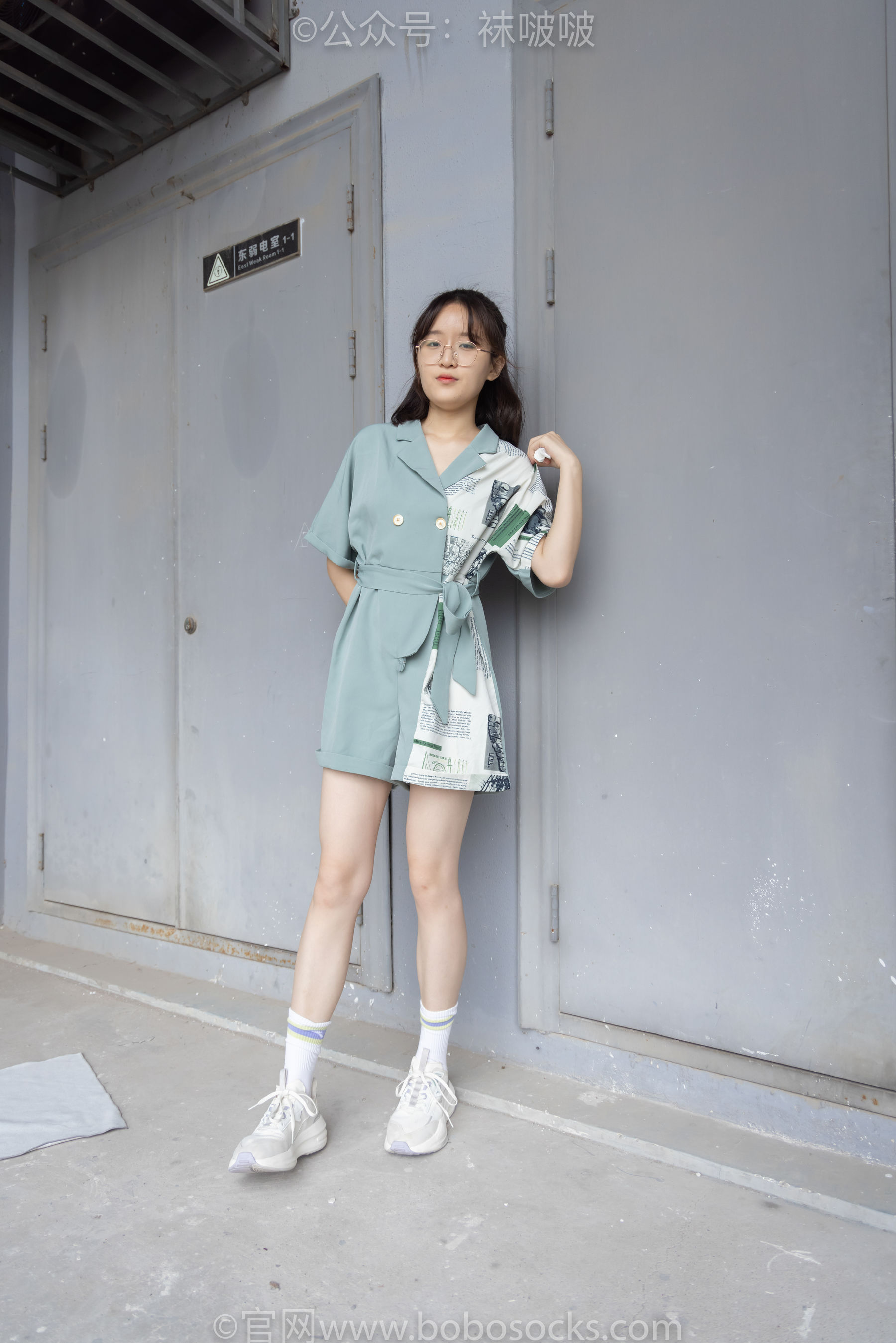 BoBoSocks袜啵啵 No.025 熊熊-安踏运动鞋、白色棉袜、裸足_第5张