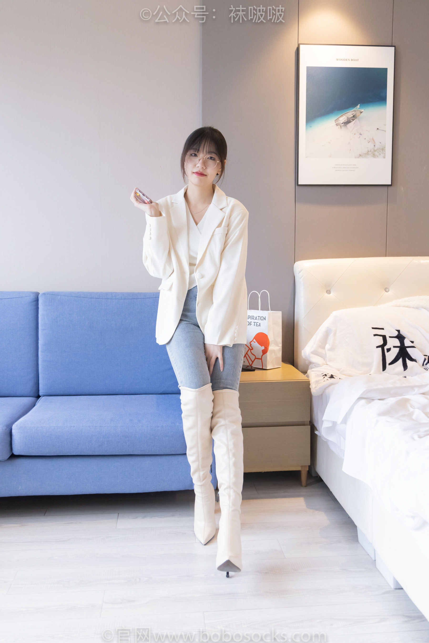 BoBoSocks袜啵啵 No.050 小甜豆-高跟长靴、白棉袜_第1张