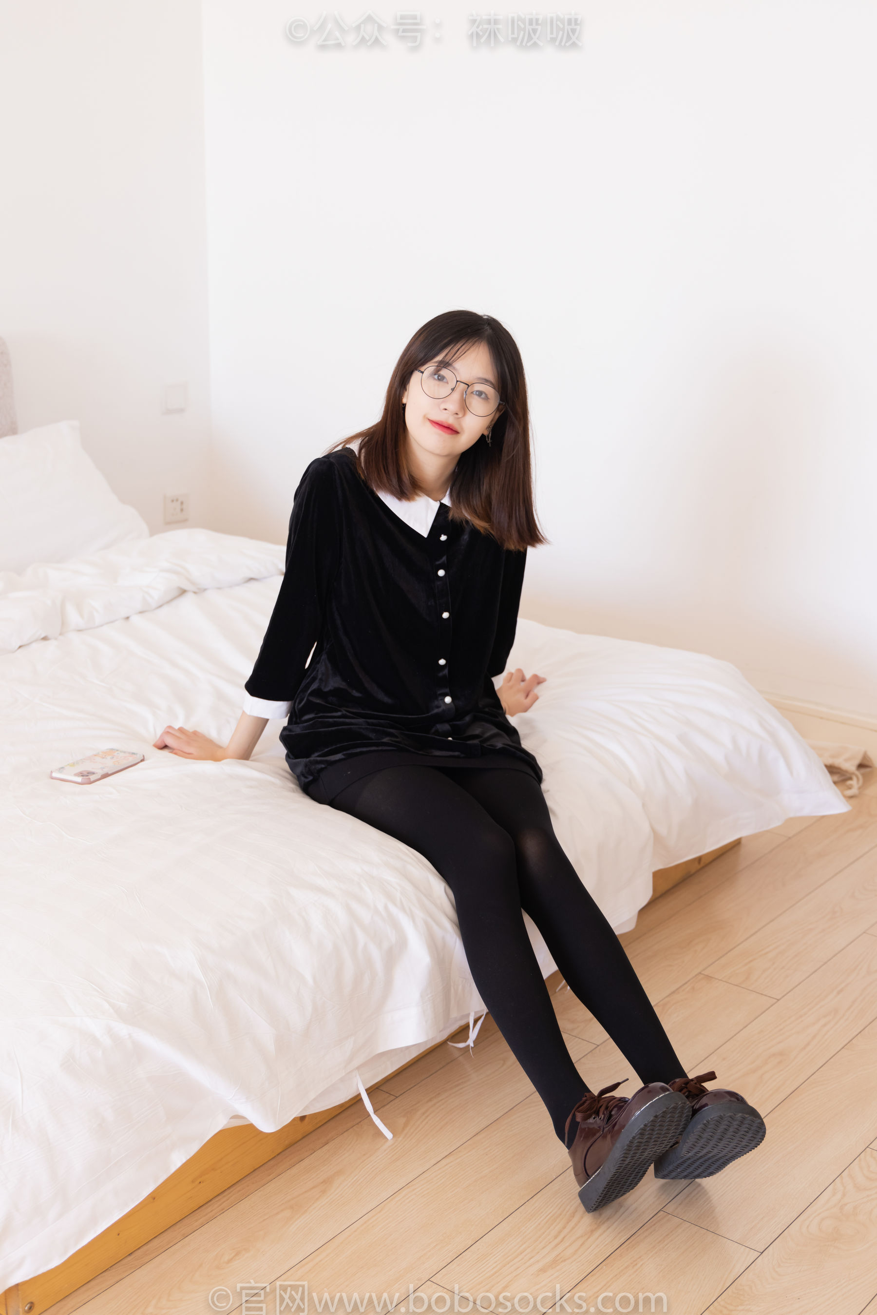 BoBoSocks袜啵啵 No.053 小甜豆-皮鞋、厚黑丝、黑色蕾丝船袜_第4张