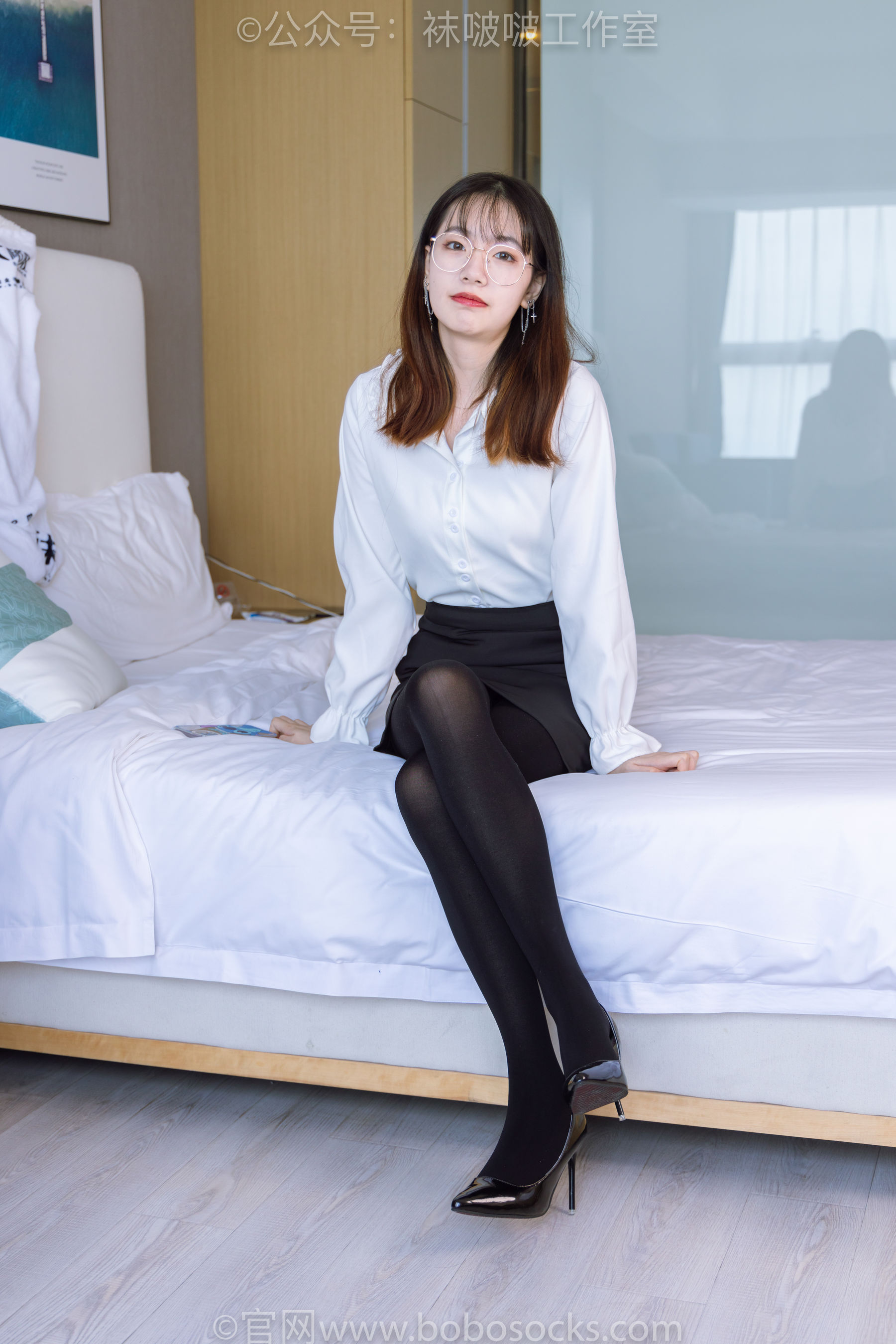 BoBoSocks袜啵啵 No.090 小甜豆-高跟鞋、厚黑丝_第2张