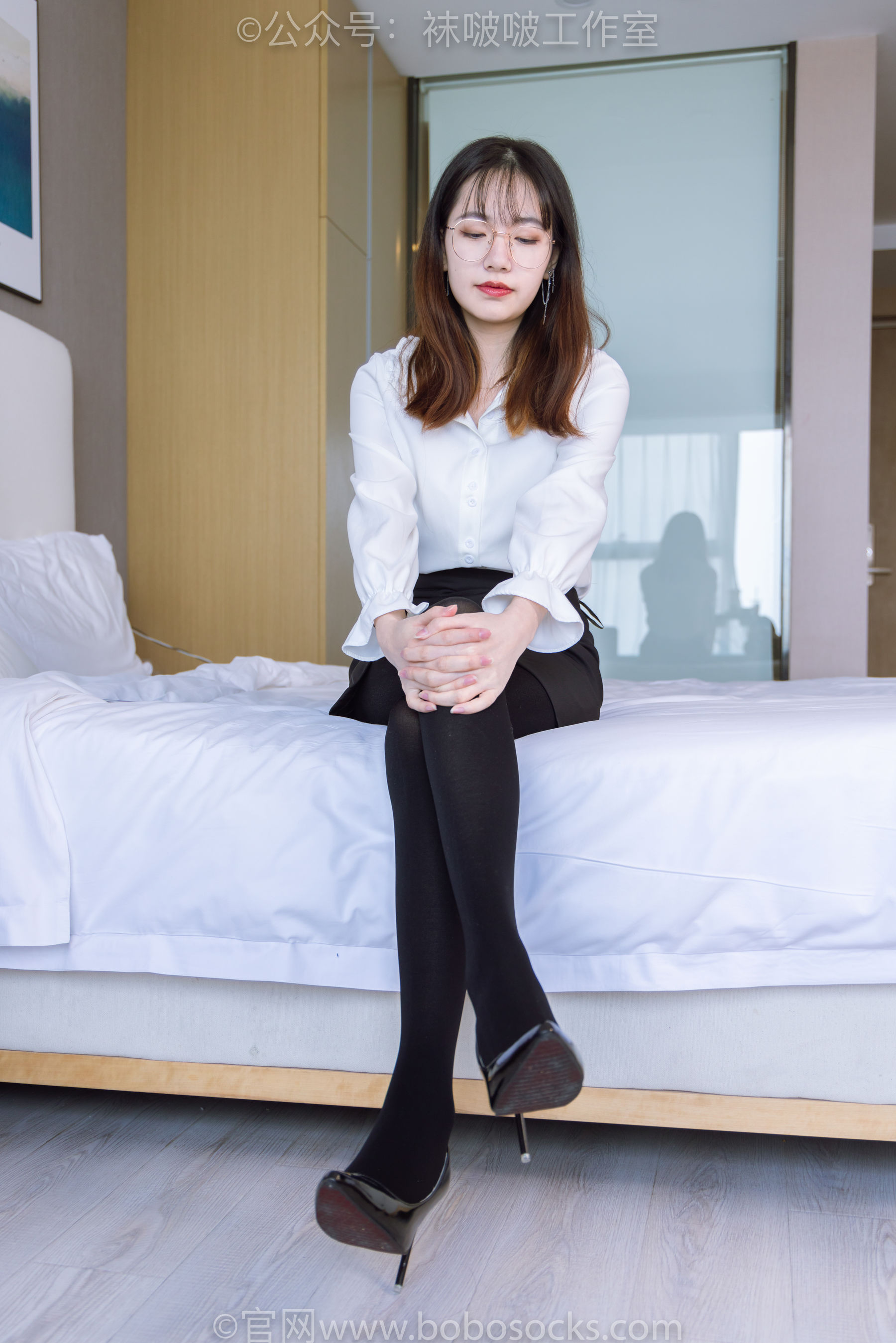 BoBoSocks袜啵啵 No.090 小甜豆-高跟鞋、厚黑丝_第3张