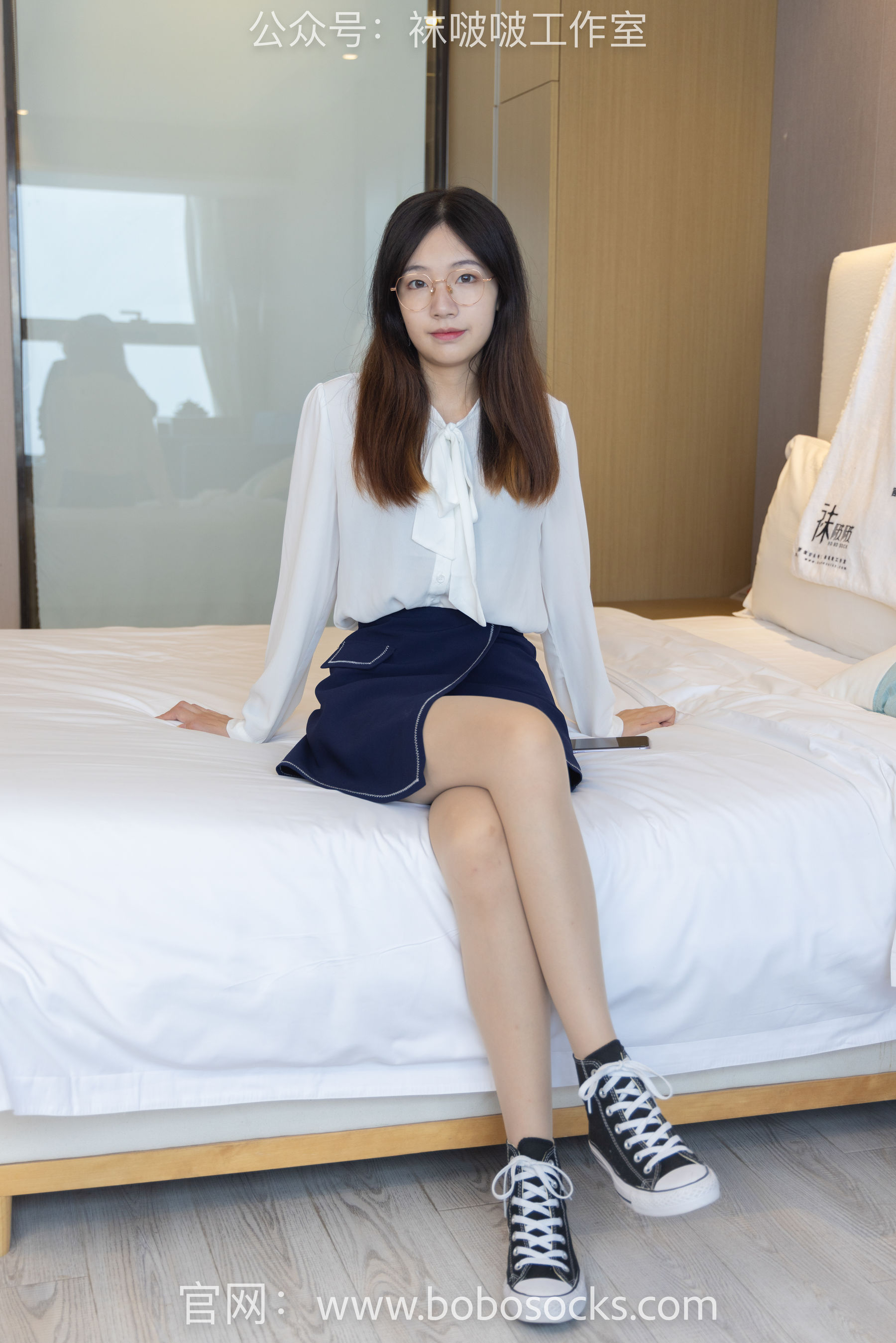 BoBoSocks袜啵啵 No.114 小甜豆-高跟鞋、帆布鞋、肉丝、厚黑丝_第1张