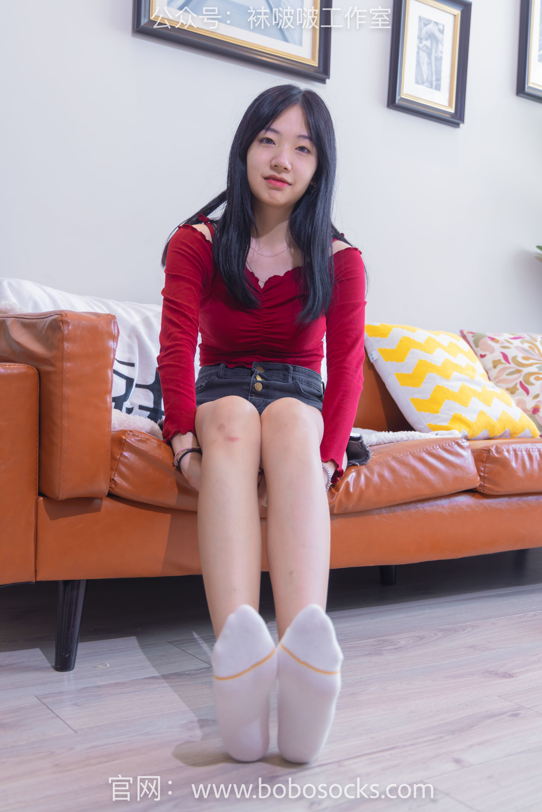 BoBoSocks袜啵啵 No.120 小甜豆-高跟长靴、白棉袜、裸足_第4张