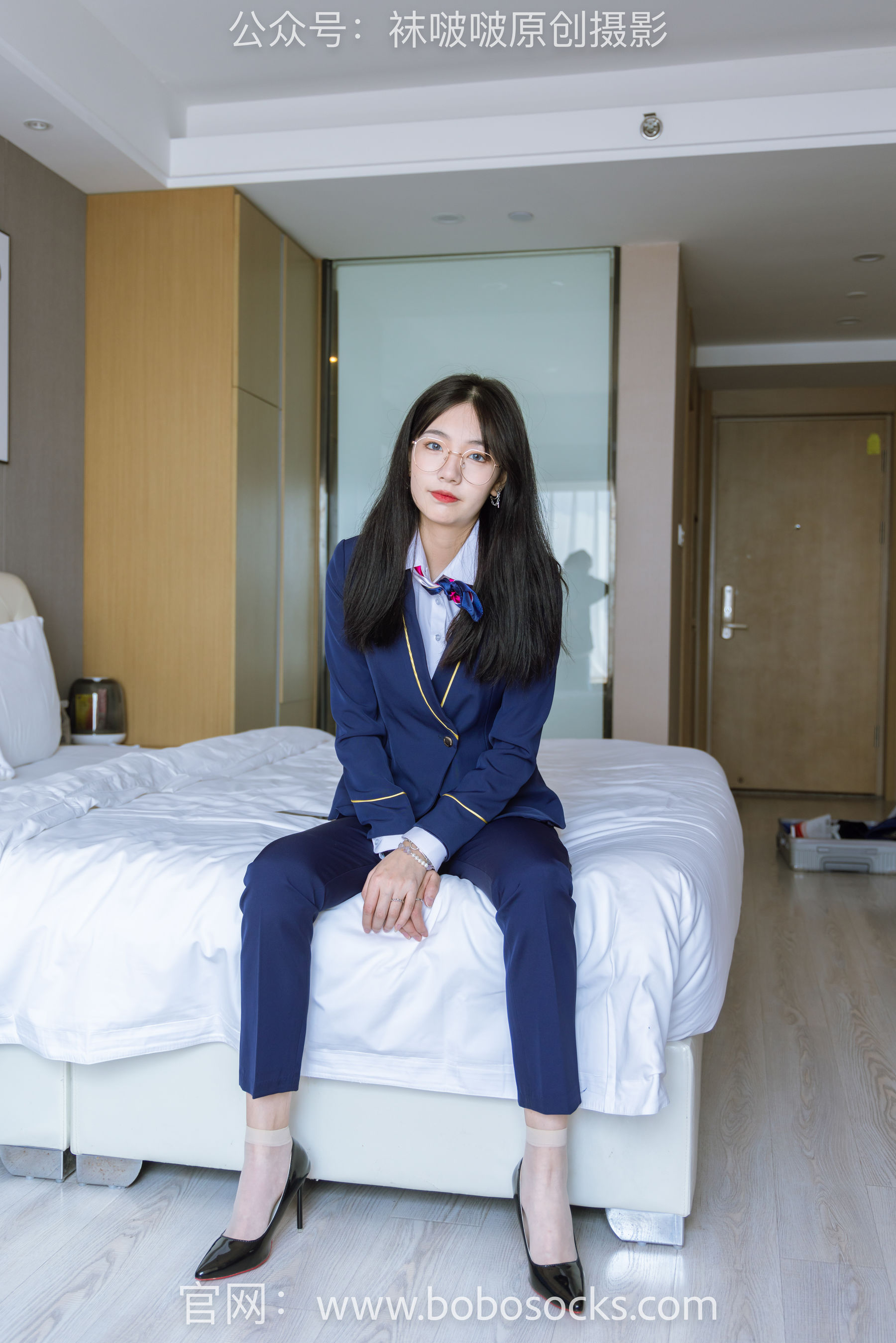 BoBoSocks袜啵啵 No.139 小甜豆-高跟鞋、短肉丝、空姐制服_第1张