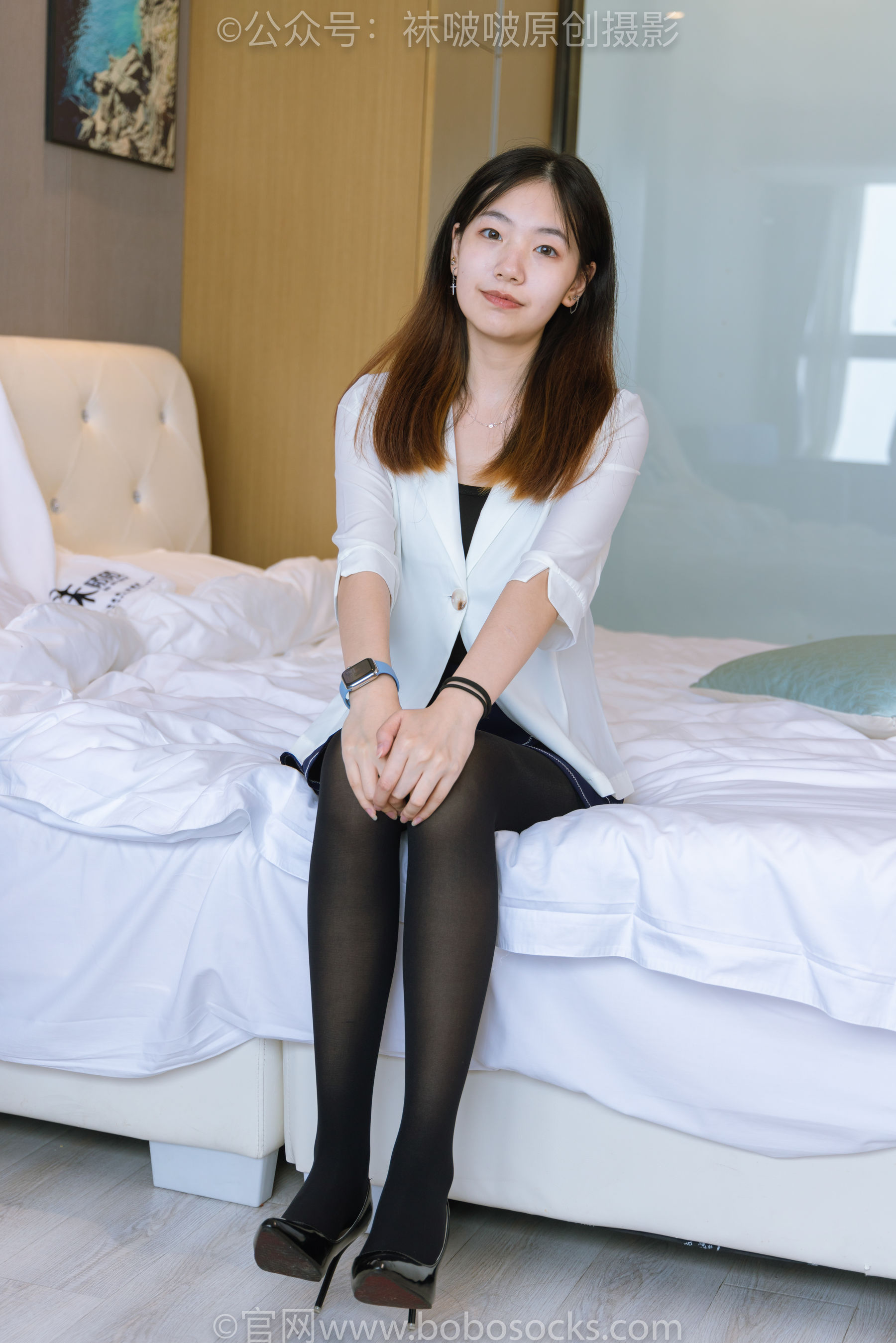 BoBoSocks袜啵啵 No.150 小甜豆-高跟鞋、厚黑丝_第1张