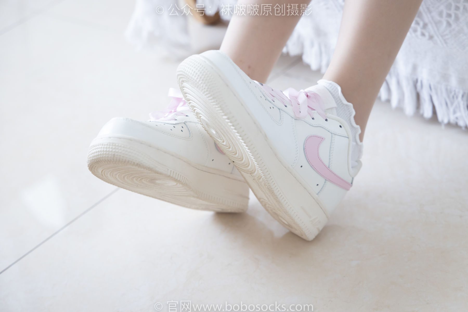 BoBoSocks袜啵啵 No.163 小甜豆-空军一号板鞋、白棉袜、肉丝_第2张